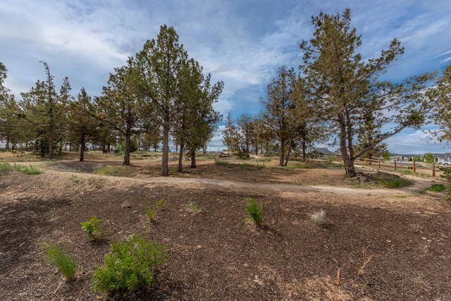 3144 NE Terra Place, Bend, OR 97701
