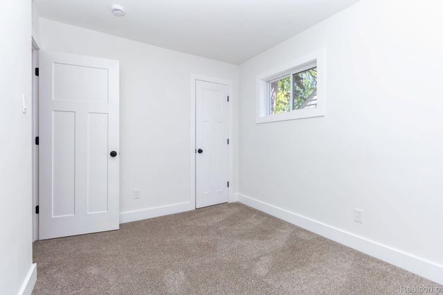 23604 Deziel Street, St. Clair Shores, MI 48082