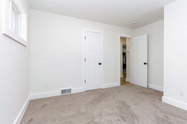 23604 Deziel Street, St. Clair Shores, MI 48082