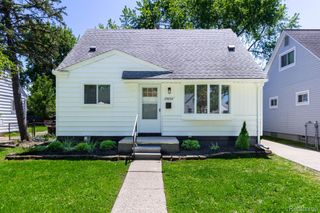 23604 Deziel Street, St. Clair Shores, MI 48082