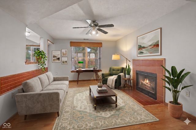 4531 Golden Meadow Court, Indianapolis, IN 46254