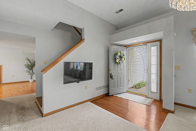 4531 Golden Meadow Court, Indianapolis, IN 46254