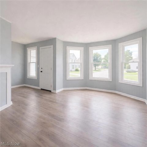 2166 W 93rd Street, Cleveland, OH 44102