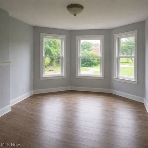 2166 W 93rd Street, Cleveland, OH 44102
