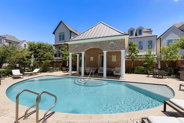 66 Wooded Park Place, The Woodlands, TX 77380