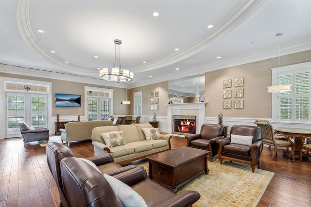 66 Wooded Park Place, The Woodlands, TX 77380