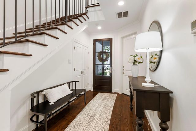 66 Wooded Park Place, The Woodlands, TX 77380