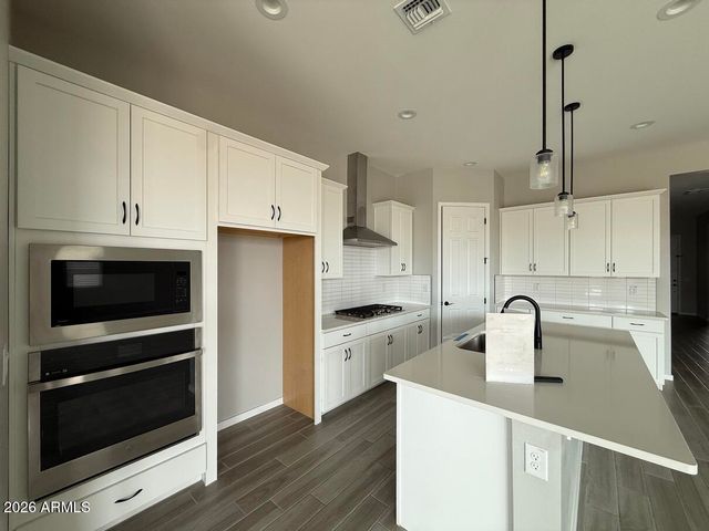 20033 W Turney Avenue, Litchfield Park, AZ 85340