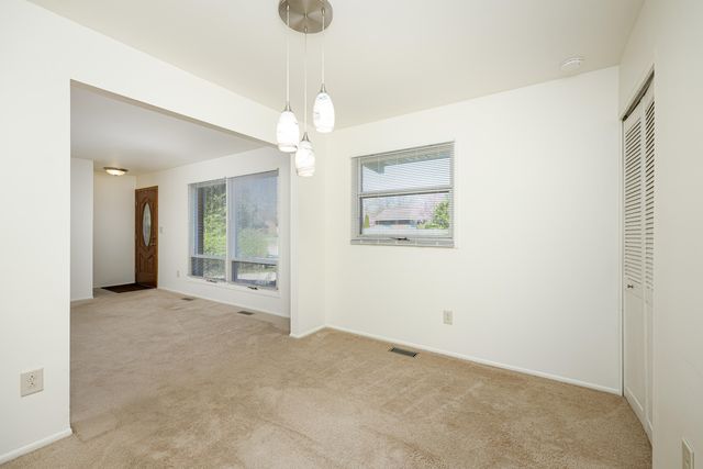350 Hollywood Drive, Saline, MI 48176