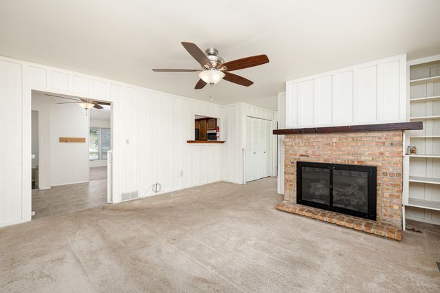 350 Hollywood Drive, Saline, MI 48176
