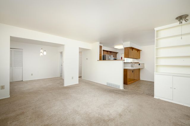 350 Hollywood Drive, Saline, MI 48176