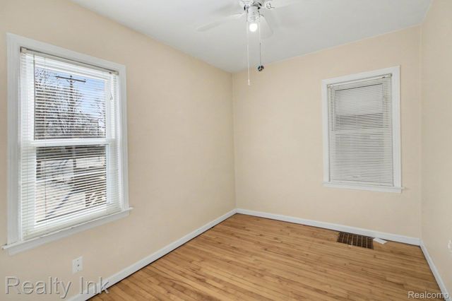 4845 Hatchery Road, Waterford Charter Township, MI 48329