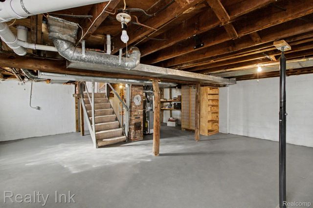 4845 Hatchery Road, Waterford Charter Township, MI 48329
