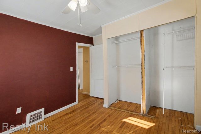 4845 Hatchery Road, Waterford Charter Township, MI 48329