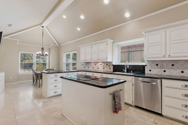 4018 Cobblers Lane, Dallas, TX 75287