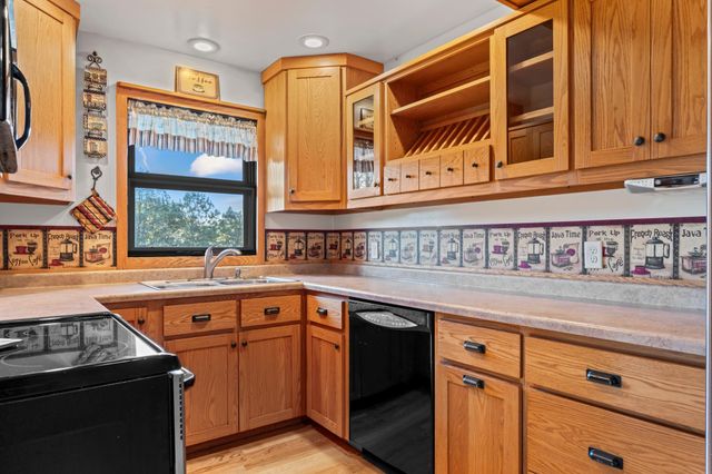 5569 Hwy 14, Rochester, MN 55904