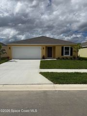 962 SW Richmond Circle SW, Palm Bay, FL 32908
