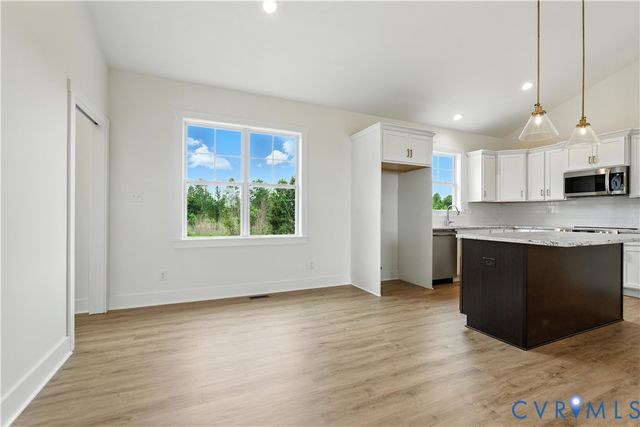 5782 Darlington Heights Rd, Farmville, VA 23901