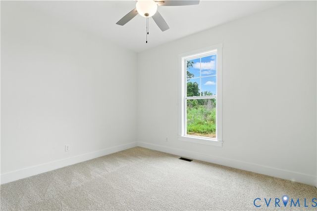 5782 Darlington Heights Rd, Farmville, VA 23901