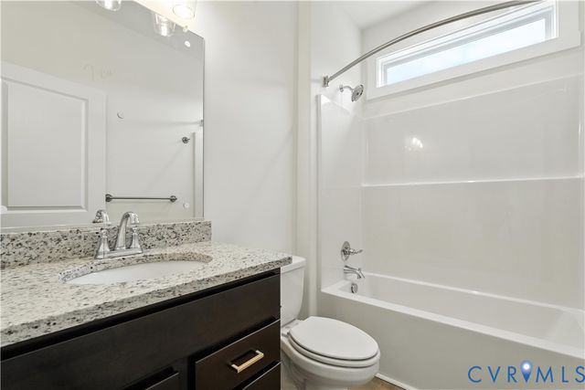 5782 Darlington Heights Rd, Farmville, VA 23901