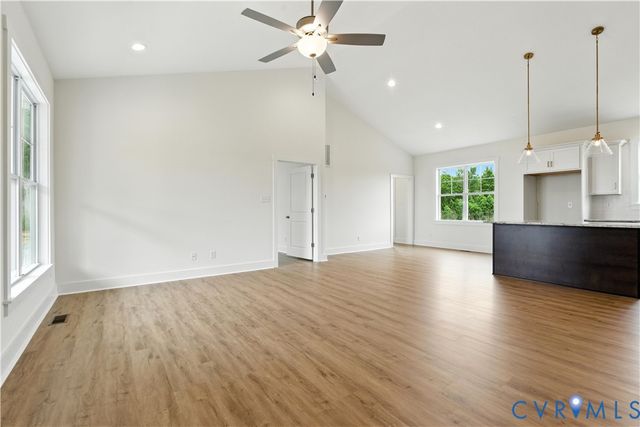 5782 Darlington Heights Rd, Farmville, VA 23901