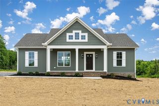 5782 Darlington Heights Rd, Farmville, VA 23901