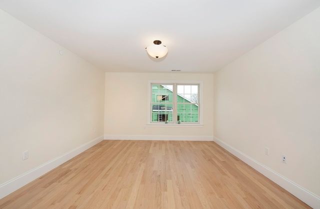 21 Clubview Dr 21, Andover, MA 01810