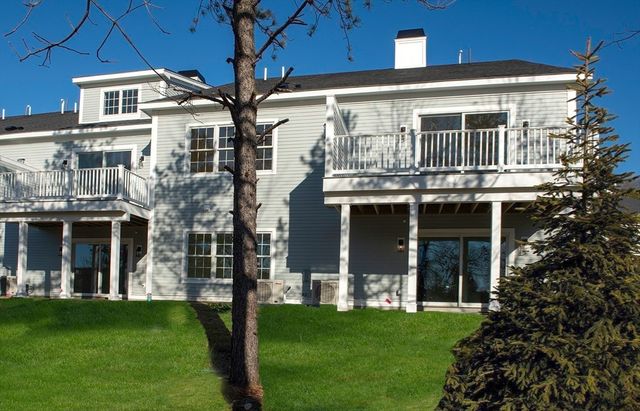 21 Clubview Dr 21, Andover, MA 01810