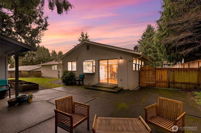 8924 NE 191st Place, Bothell, WA 98011