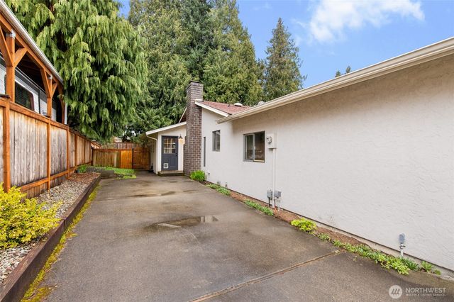 8924 NE 191st Place, Bothell, WA 98011
