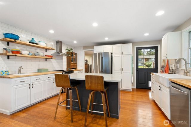 8924 NE 191st Place, Bothell, WA 98011