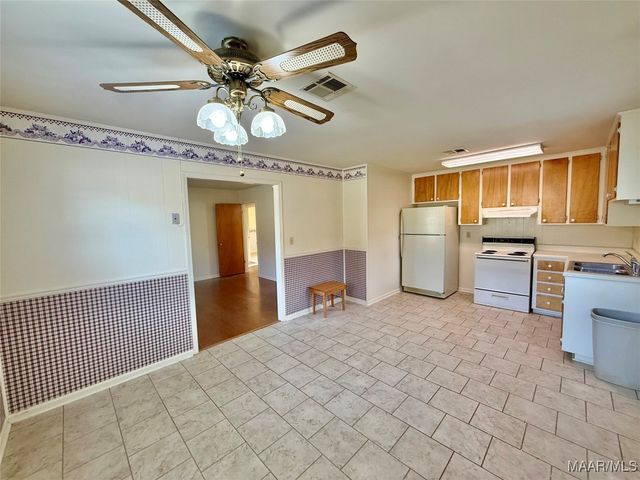 117 Pine Forest Drive, Selma, AL 36701