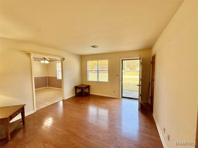 117 Pine Forest Drive, Selma, AL 36701