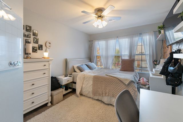 8512 Foxborough Way, Joliet, IL 60431