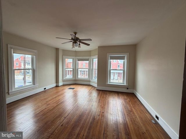 117 FAIRGROUND AVE, Hagerstown, MD 21740