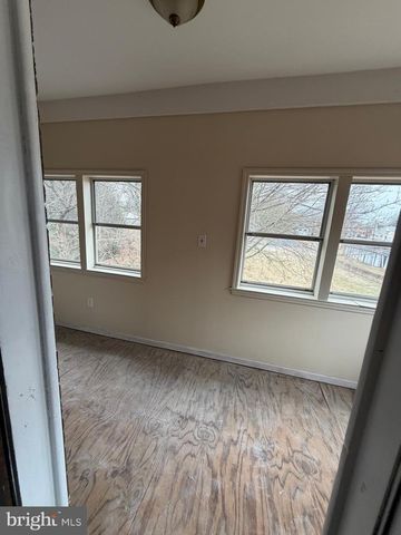 117 FAIRGROUND AVE, Hagerstown, MD 21740