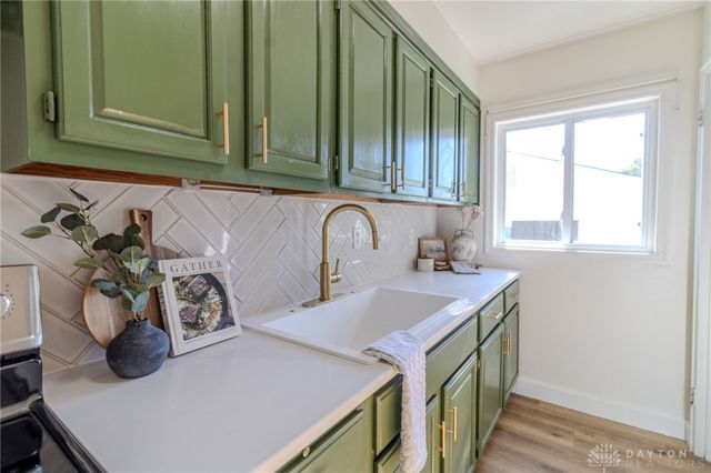 345 Murchison Lane, Riverside, OH 45431