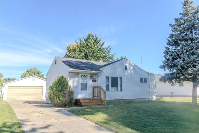 345 Murchison Lane, Riverside, OH 45431