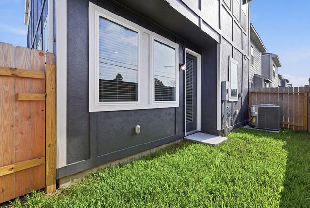 10010 Rustic Charm Street, Houston, TX 77080