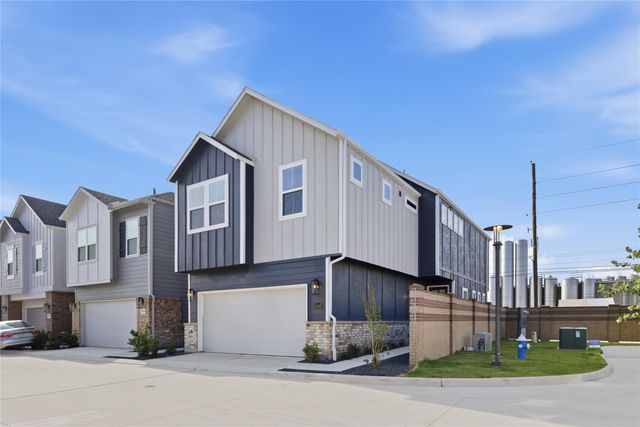 10010 Rustic Charm Street, Houston, TX 77080
