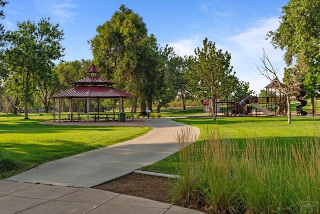905 Damson St, Pueblo, CO 81001