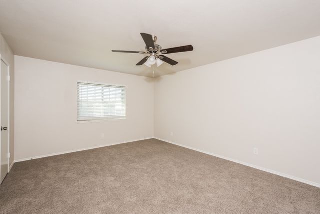 617 Faye Street, Desoto, TX 75115