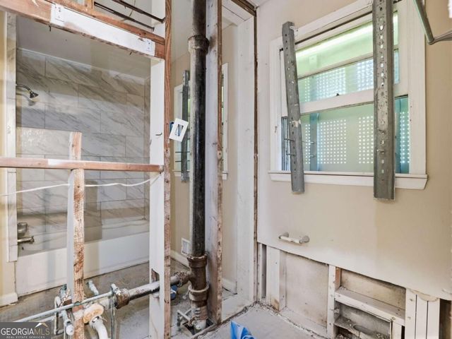 1603 Hollyhock Terrace, Decatur, GA 30032