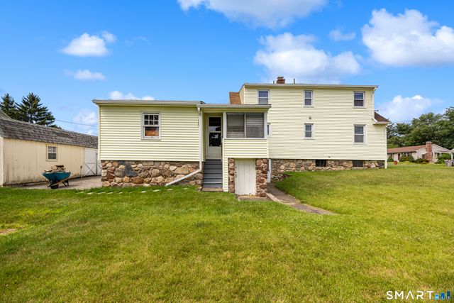 38 Linwood Street, Bristol, CT 06010