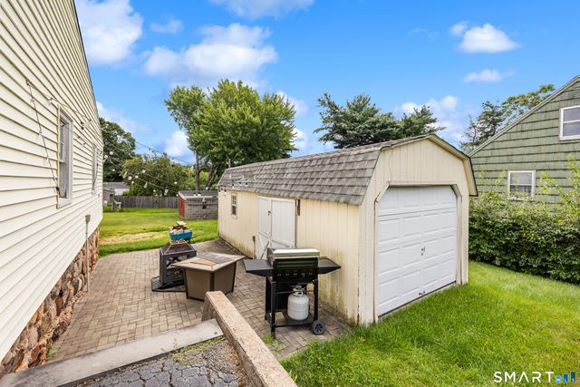 38 Linwood Street, Bristol, CT 06010