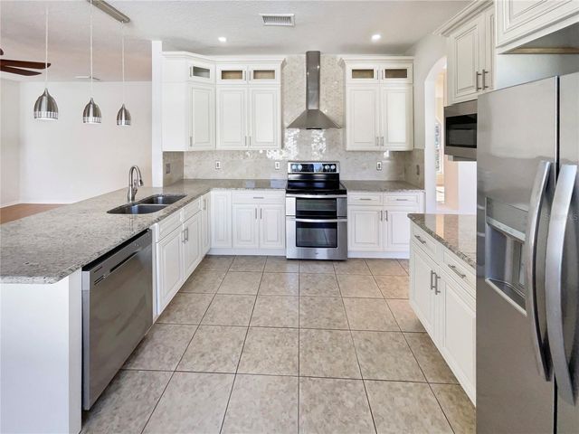 3834 REGENTS WAY, Oviedo, FL 32765