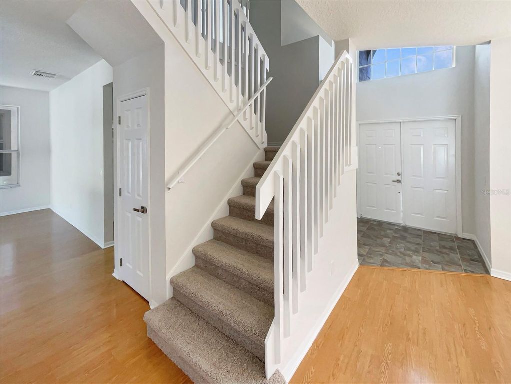 Image 17 of property listing at 3834 REGENTS WAY, Oviedo, FL 32765