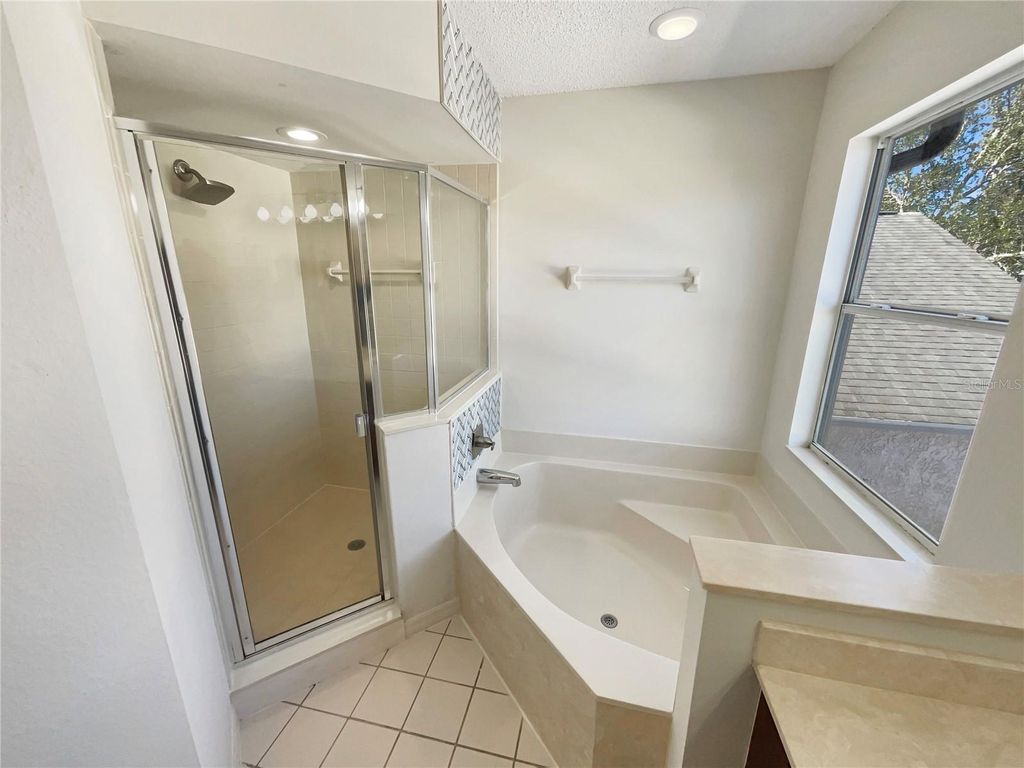 Image 23 of property listing at 3834 REGENTS WAY, Oviedo, FL 32765