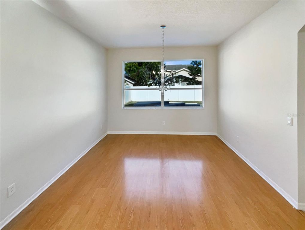 Image 8 of property listing at 3834 REGENTS WAY, Oviedo, FL 32765