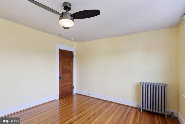 3030 IONA TER, Baltimore, MD 21214